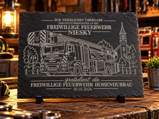 Individuell lasergravierte Schieferplatte mit Logo
